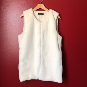 INC Faux Fur Vest SZ S/M (International Concepts)